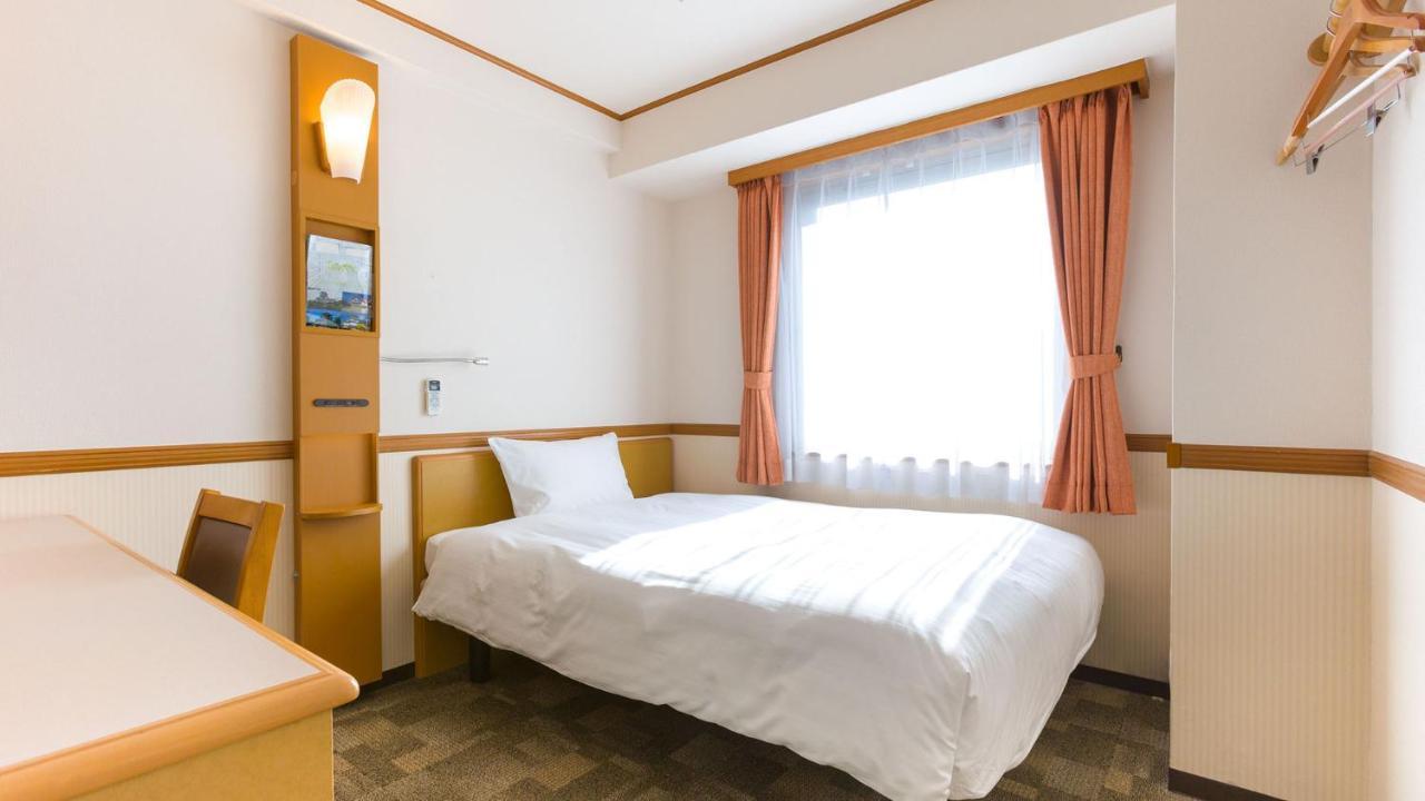 Toyoko Inn Fukuoka Tenjin Dış mekan fotoğraf